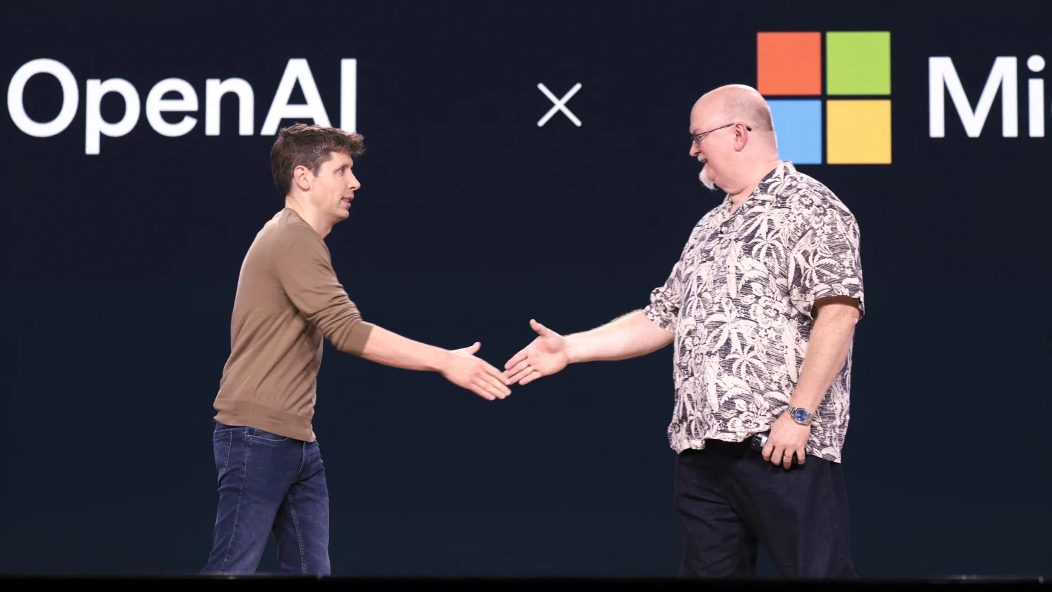 أمازون تغلق عند مستوى قياسي بعد صفقة OpenAI بقيمة 38 مليار دولار مع AWS