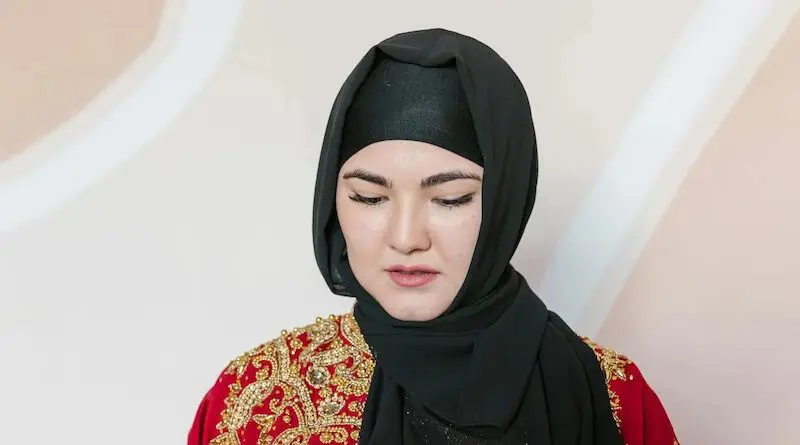النساء اللواتي يُشكّلن الاقتصاد الشامل في باكستان 
