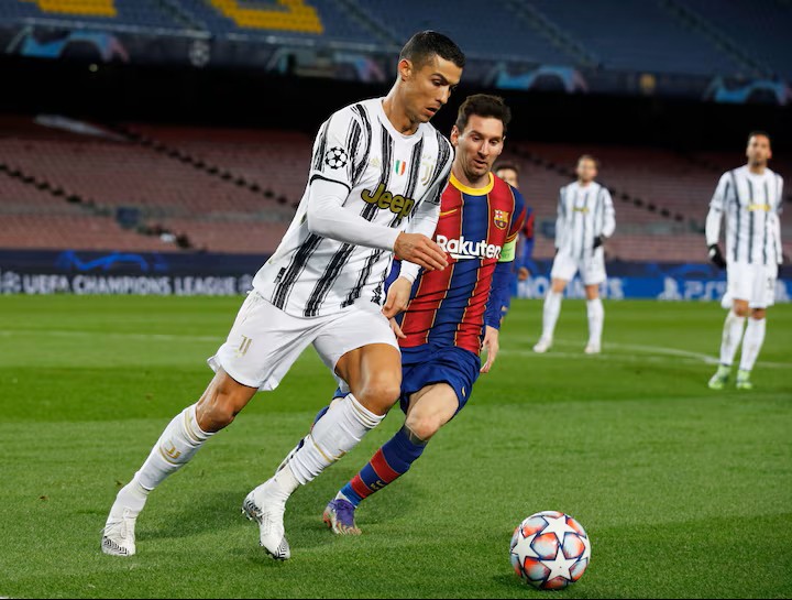 ميسي ورونالدو يخوضان كأس العالم للمرة السادسة