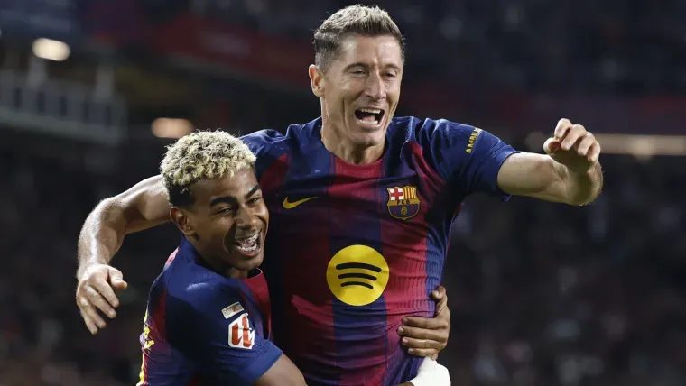 Lewandowski يعادل الرقم القياسي للأهداف الذي يحمله Messi و Ronaldo 