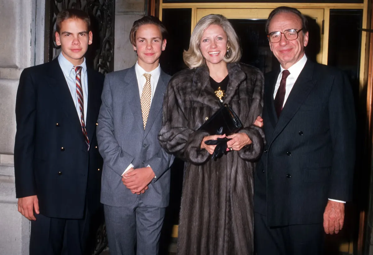 من هو Lachlan Murdoch؟