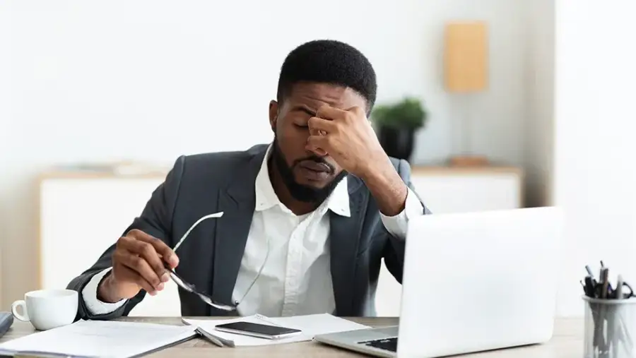 سألتُ الذكاء الاصطناعي عن كيفية التخلص من الشعور بالإرهاق؟