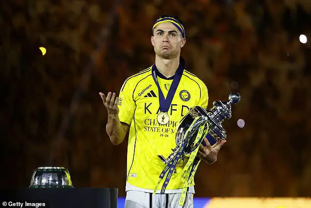 Cristiano Ronaldo يفوز أخيراً بلقب الدوري السعودي للمحترفين مع Al Nassr