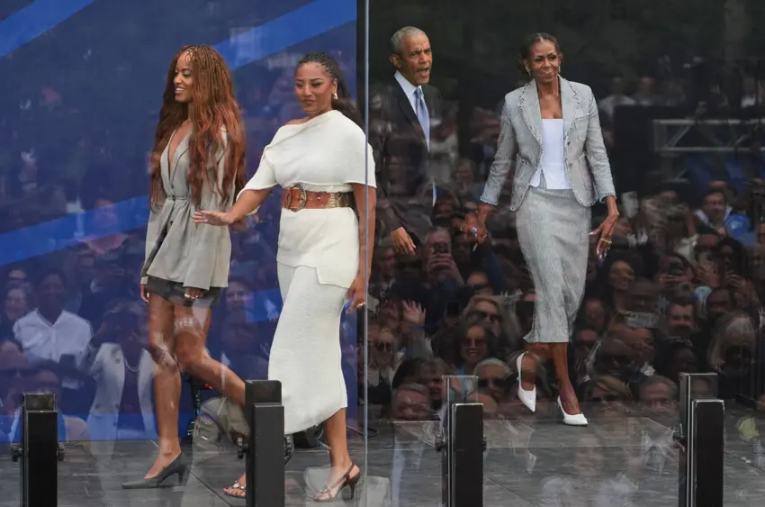 افتتاح مكتبة الرئيس الأمريكي السابق Obama