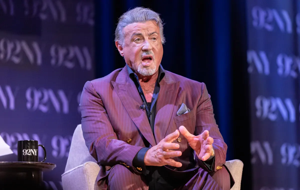 Stallone في الثمانين من عمره يتحدث عن فيلم "Rocky" بعد مرور 50 عاماً