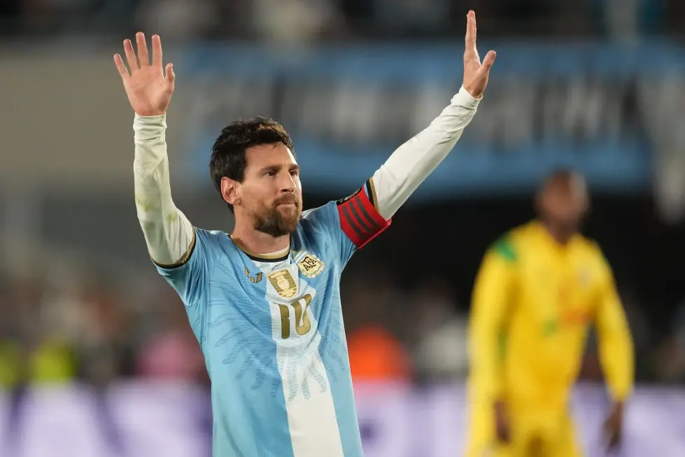 Argentina تودع Messi في مباراته الأخيرة مع المنتخب الوطني، منهيةً بذلك حقبةً من التاريخ