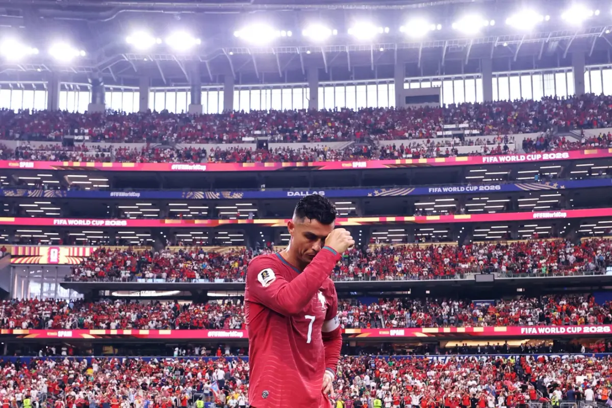 الدرس الذي لا يزال بإمكان Cristiano Ronaldo تعلمه من وداع Lionel Messi البطولي