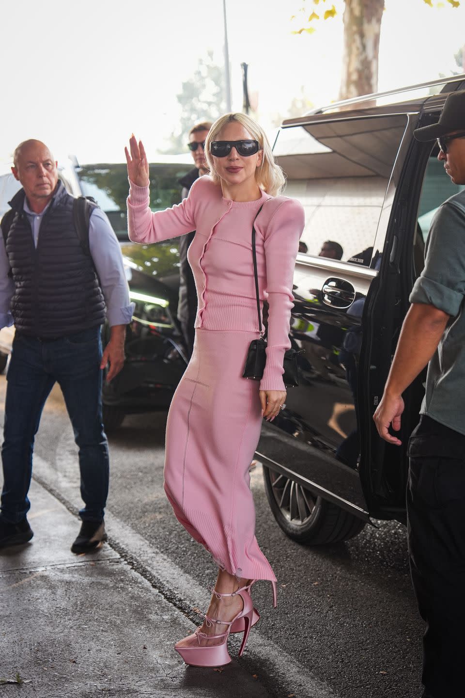 Lady Gaga بإطلالة مميزة في ميلانو