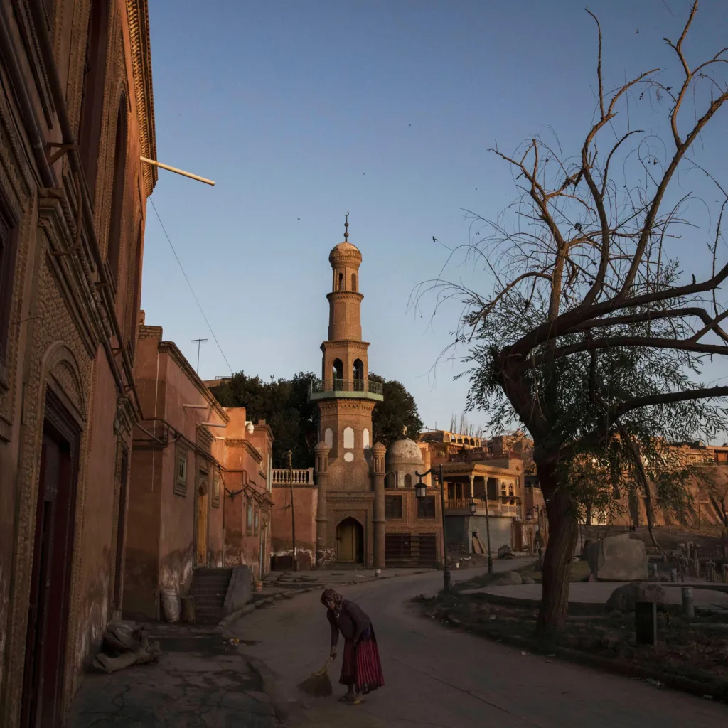  300 مليون سائح زار منطقة Xinjiang الصينية الخلابة