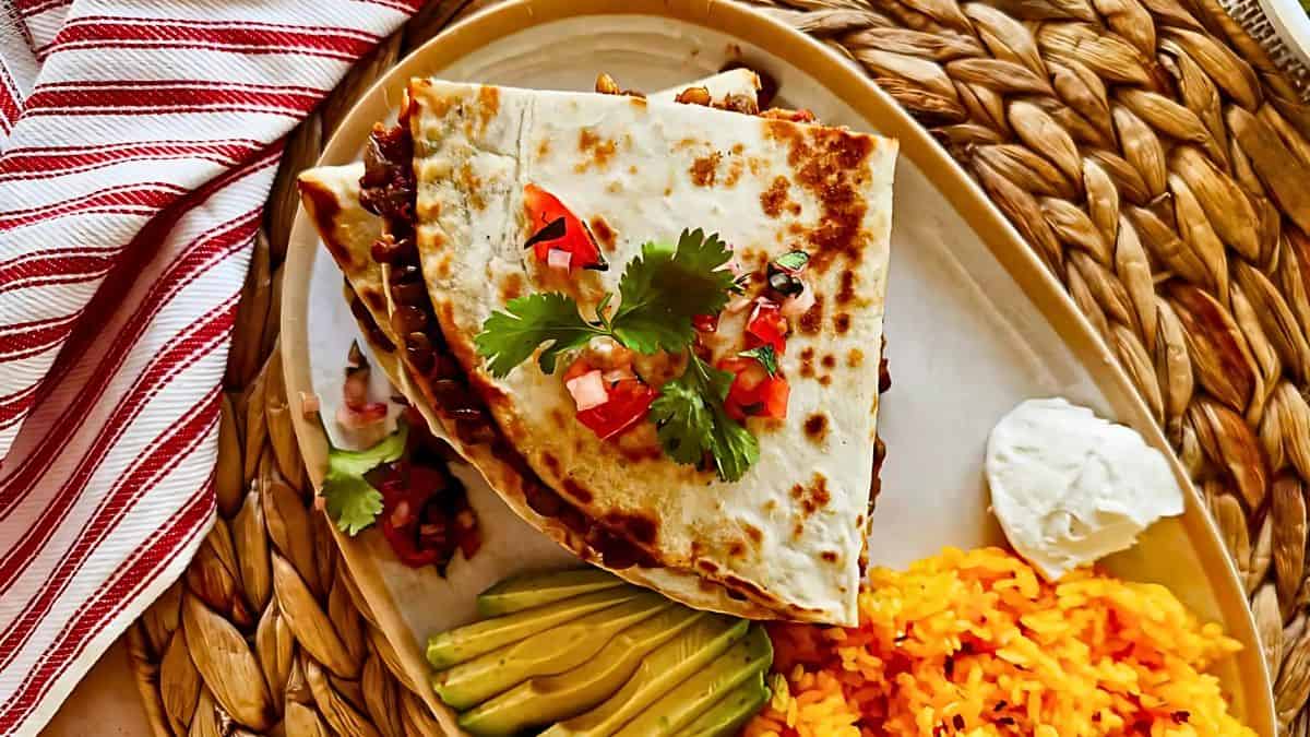 22 Quesadillas تجعل الغداء مثيرًا