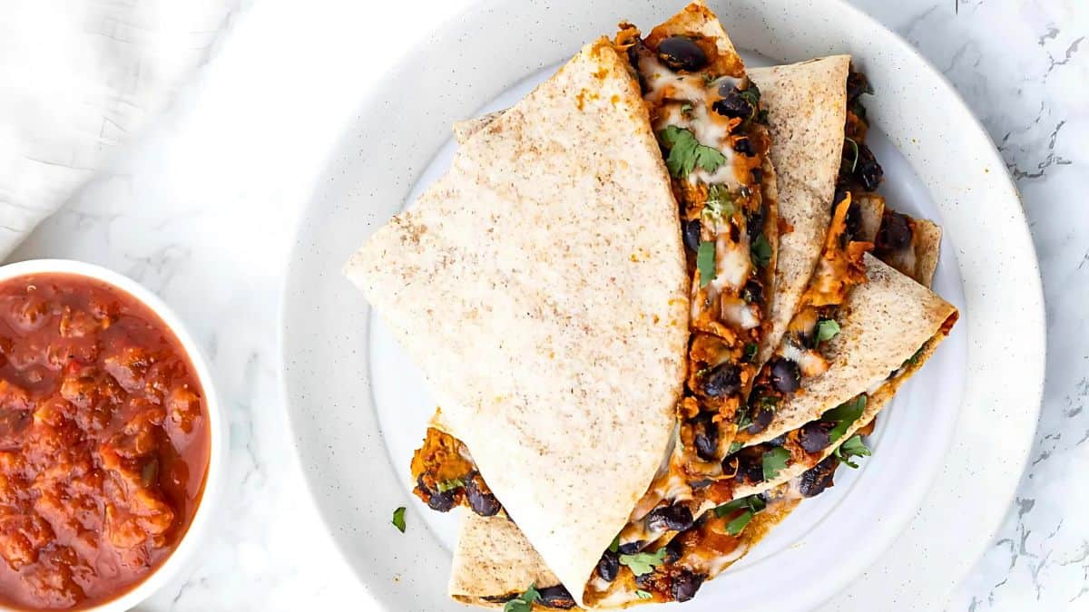22 Quesadillas تجعل الغداء مثيرًا