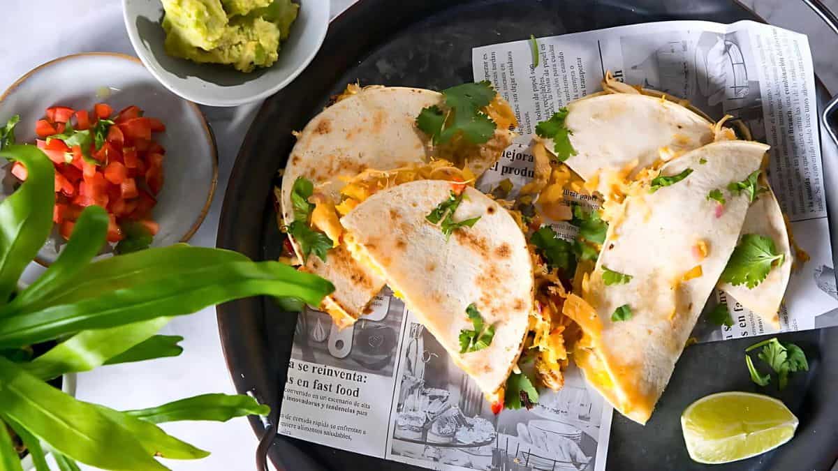 22 Quesadillas تجعل الغداء مثيرًا