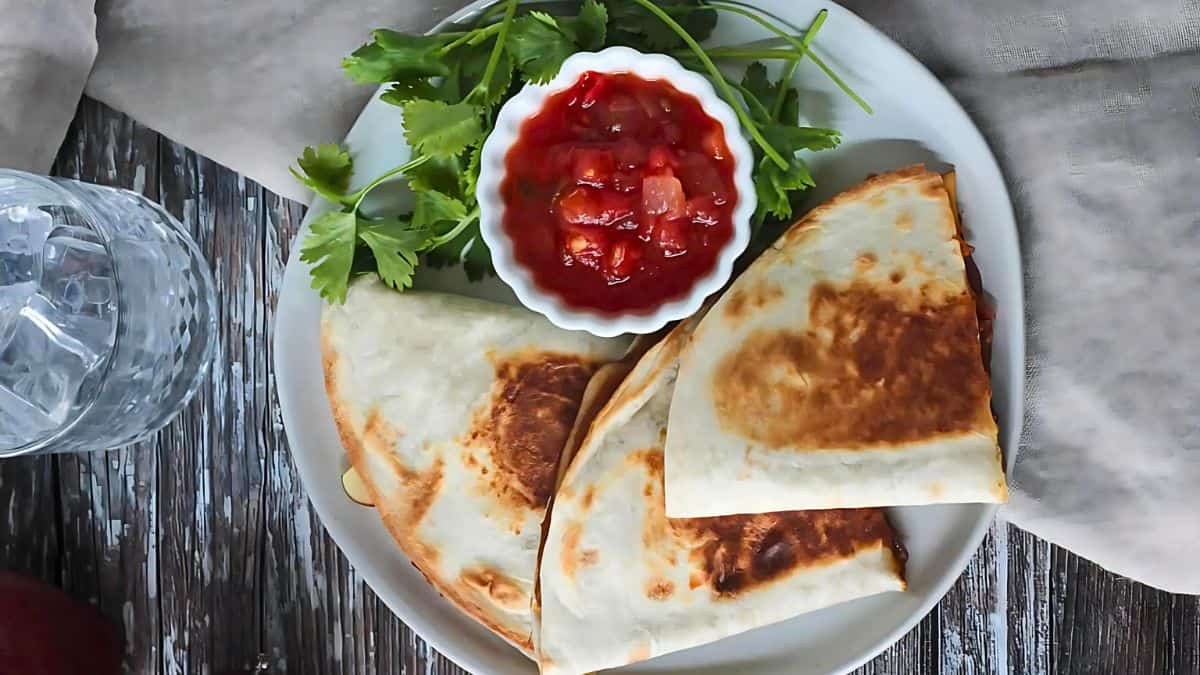22 Quesadillas تجعل الغداء مثيرًا