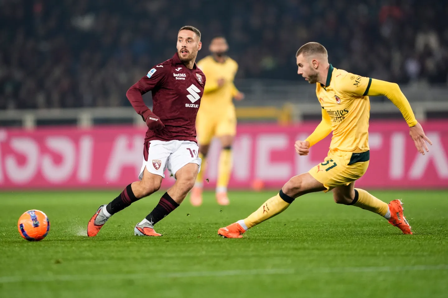 AC Milan يتصدر، شكراً للأميركي