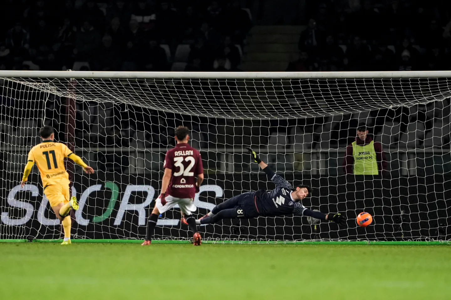 AC Milan يتصدر، شكراً للأميركي