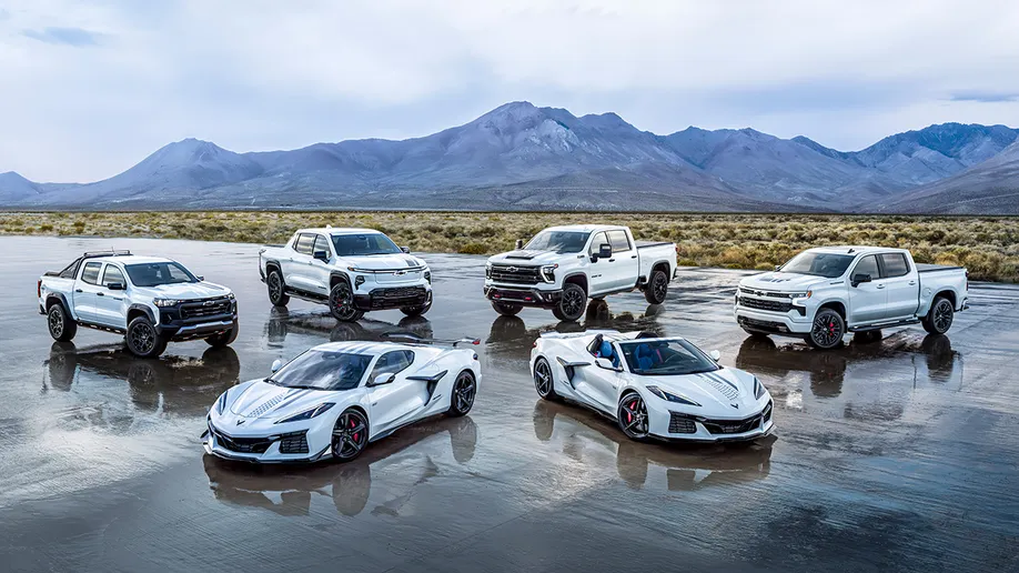شركة Chevrolet تطلق 250 سيارة Corvettes