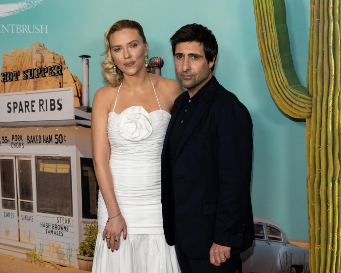Scarlett Johanssonتحتفل بعيدها الـ 41  