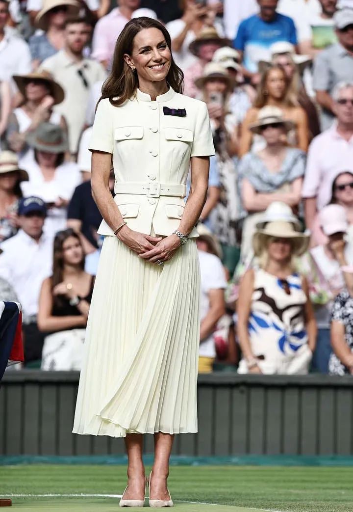  يختلف ظهور Kate  و Meghan  في عالم الموضة