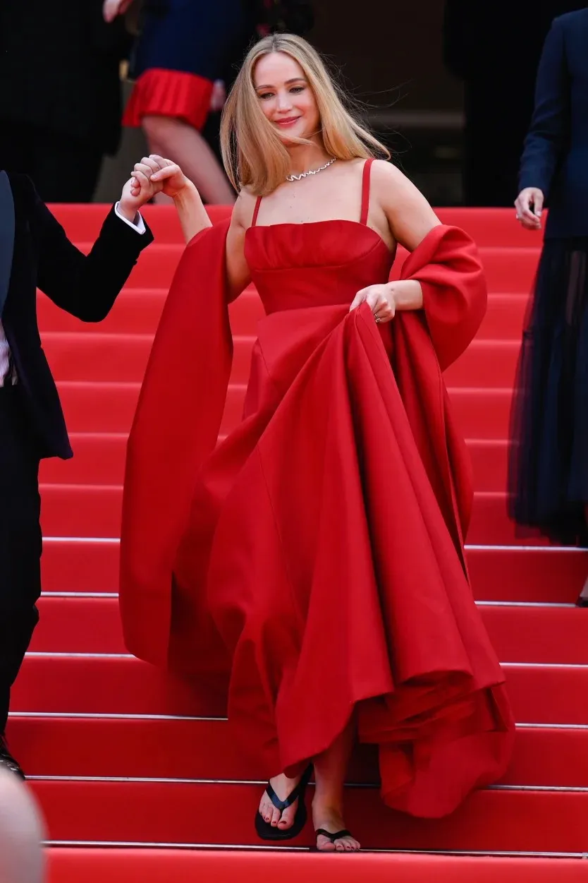 Jennifer Lawrence تعيد ابتكار مفهوم 