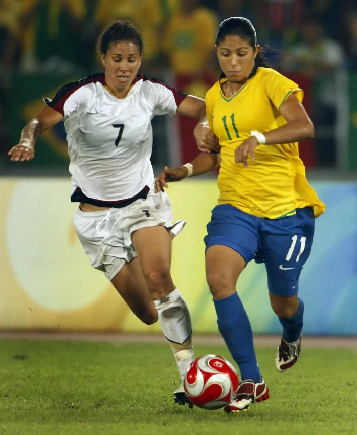 أنجح لاعبي كرة القدم في أمريكا اللاتينية على مر العصور 