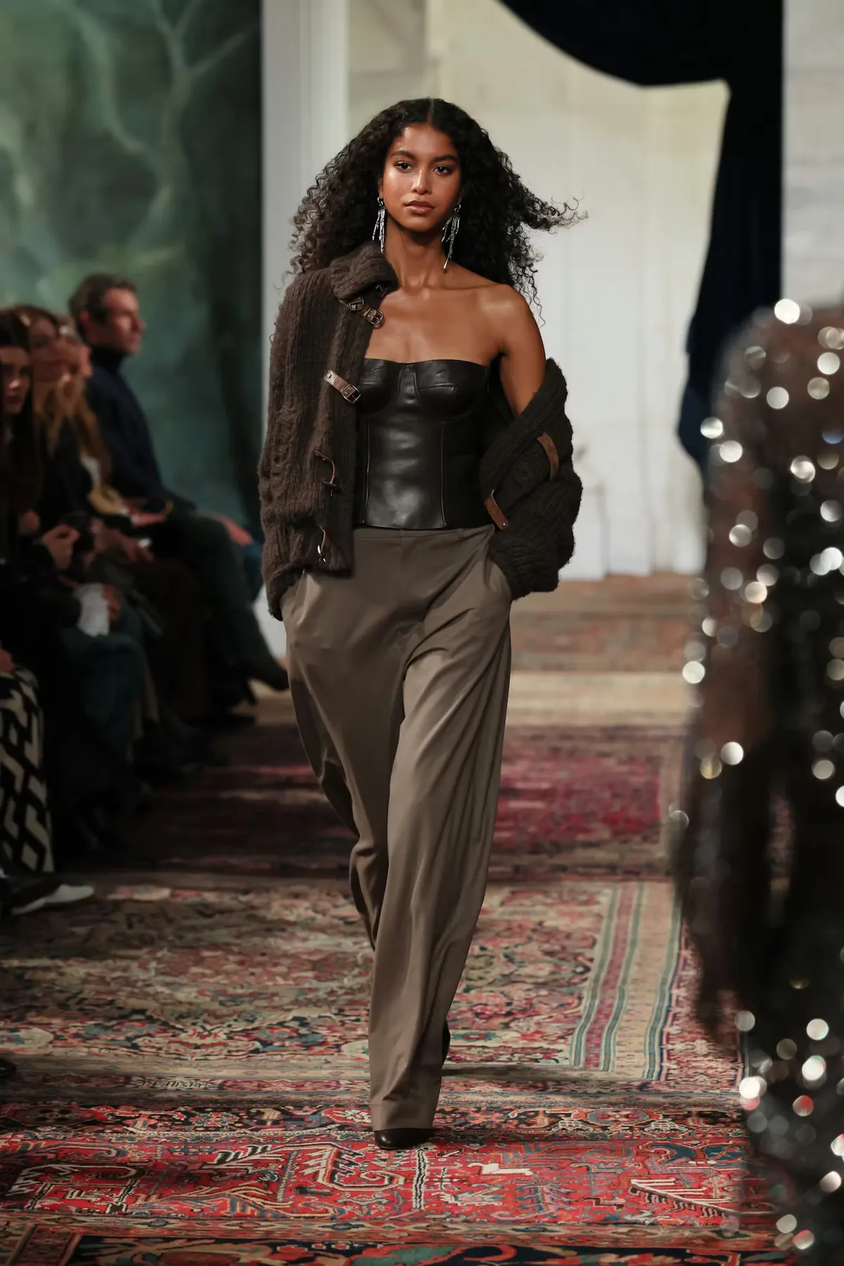 Ralph Lauren تقدم تشكيلة ممزوجة في التراث لـخريف 2026