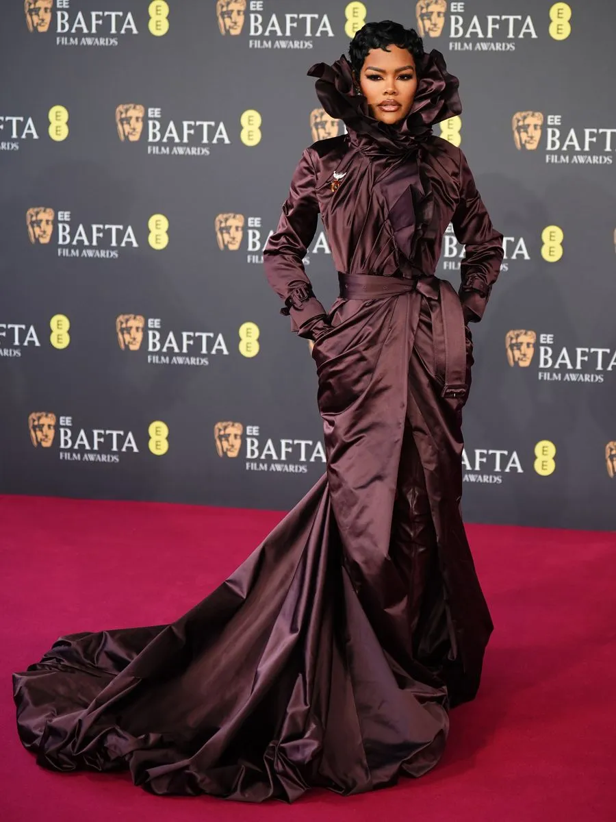 أفضل الإطلالات على السجادة الحمراء لحفل جوائز BAFTAs 2026