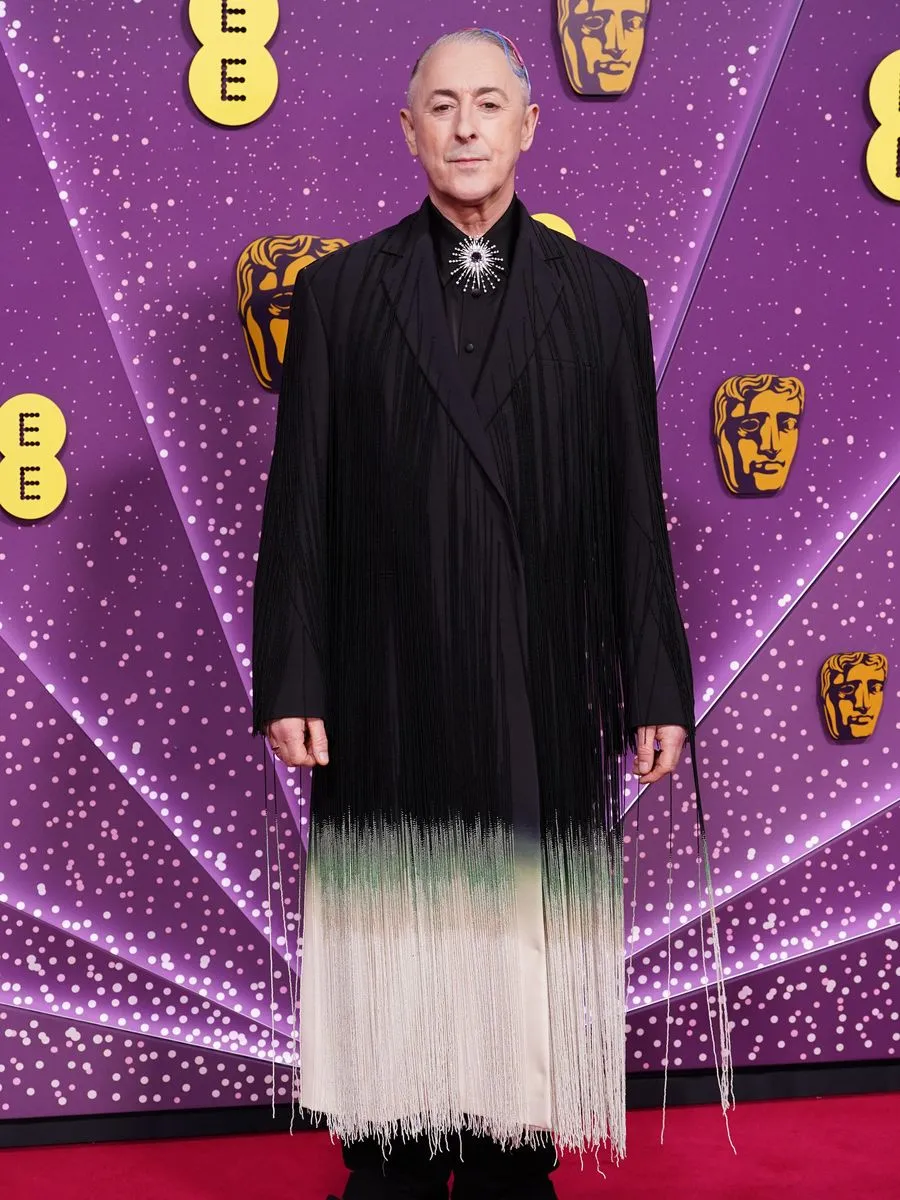 أفضل الإطلالات على السجادة الحمراء لحفل جوائز BAFTAs 2026
