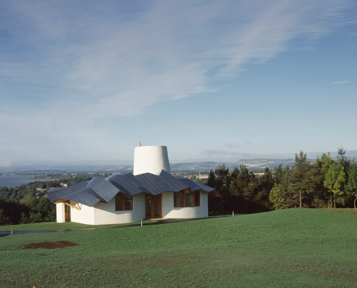  أعظم 34 مبنى من تصميم Frank Gehry في مسيرته