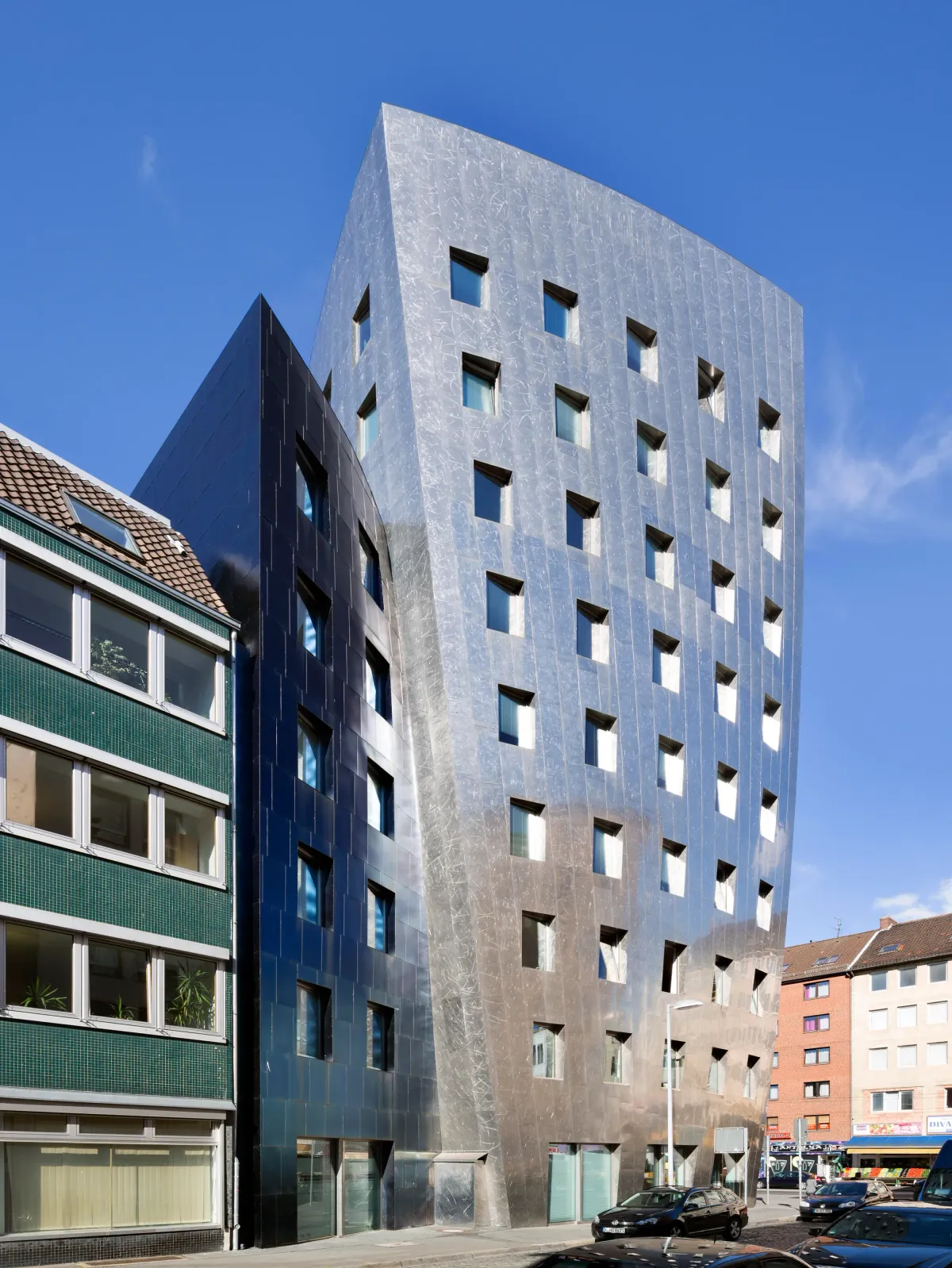  أعظم 34 مبنى من تصميم Frank Gehry في مسيرته