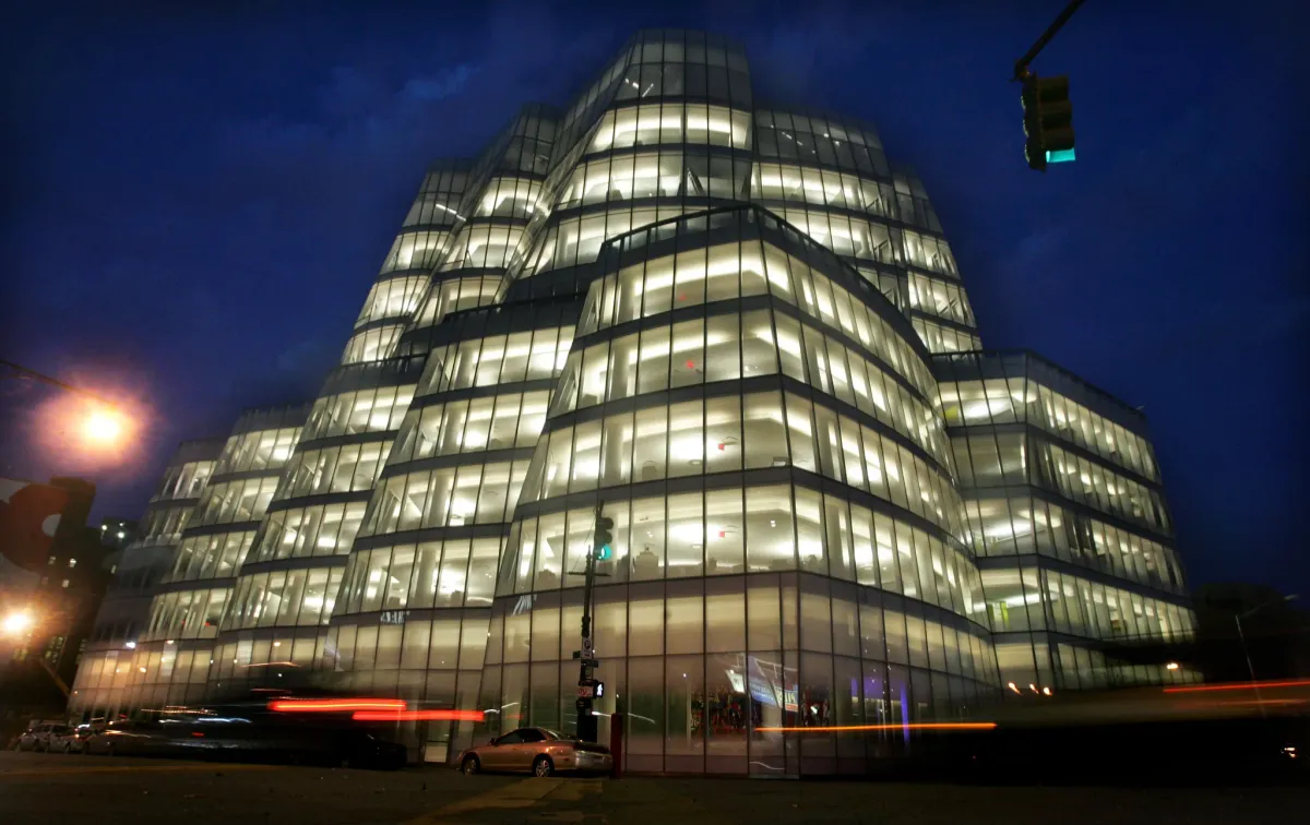  أعظم 34 مبنى من تصميم Frank Gehry في مسيرته