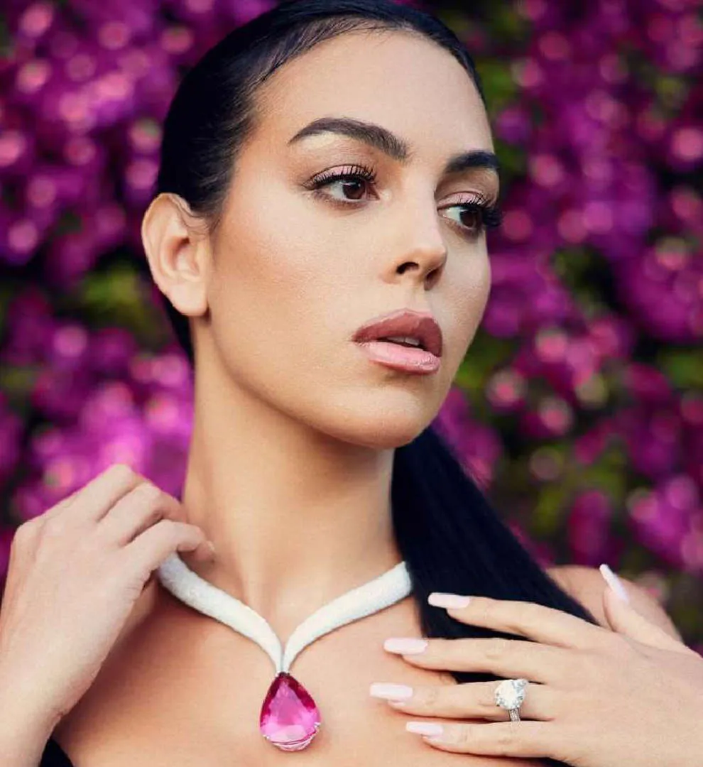 نظرة على حياة Cristiano Ronaldo و Georgina الفاخرة في المملكة العربية السعودية