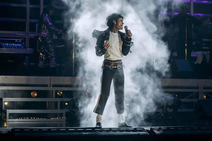 فيلم Michael Jackson مثيراً للجدل  