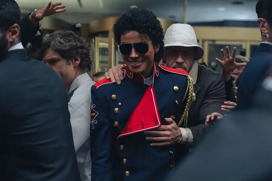 فيلم Michael Jackson مثيراً للجدل  