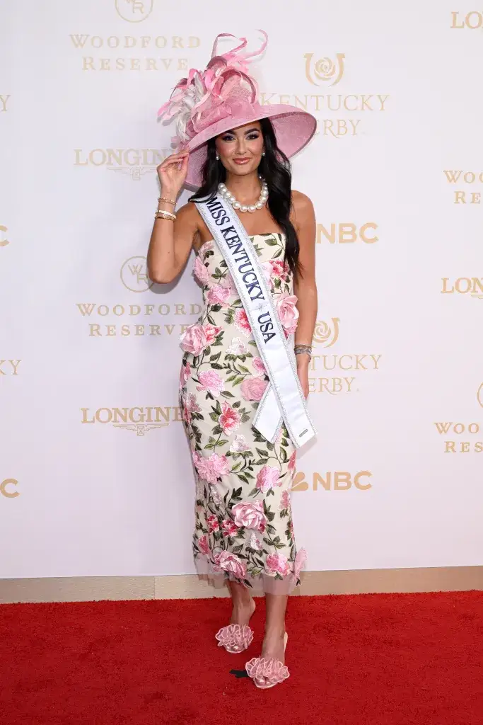 السجادة الحمراء لسباق Kentucky Derby 2026