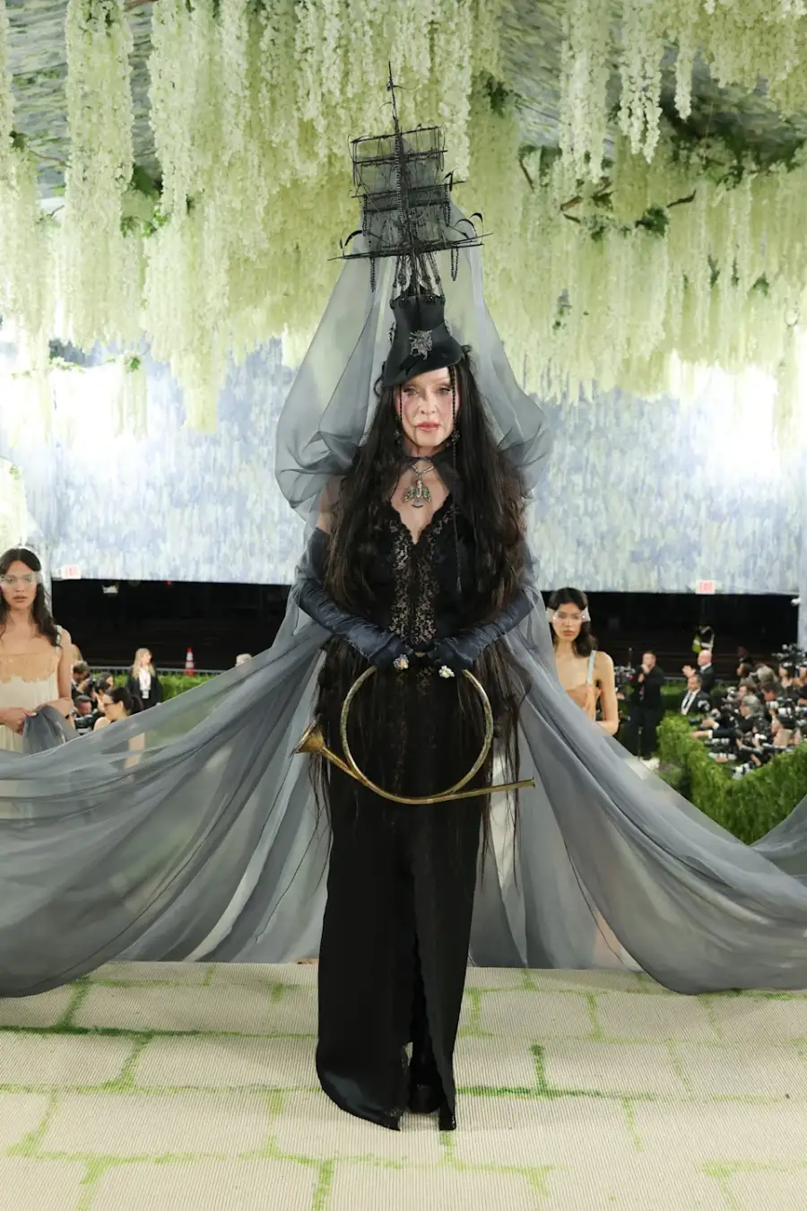 اليكم أجمل إطلالات المشاهير في حفل Met Gala 