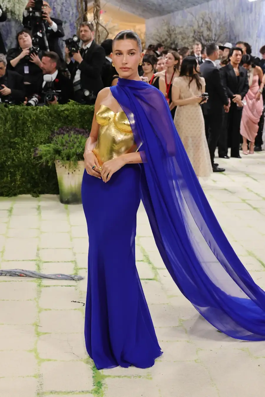 اليكم أجمل إطلالات المشاهير في حفل Met Gala 