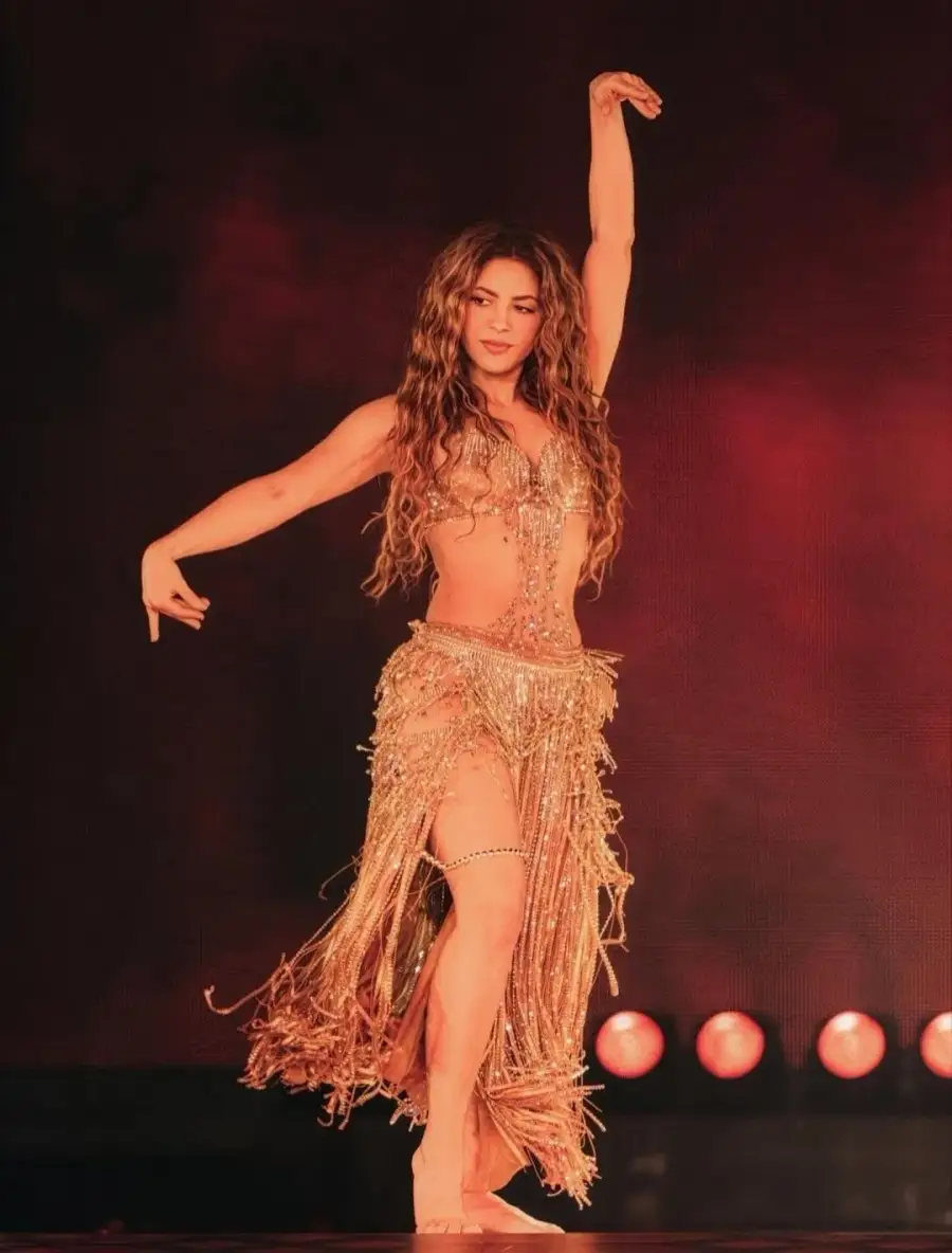 Shakira الأسطورة اللبنانية – الكولومبية