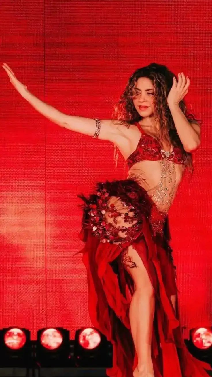 Shakira الأسطورة اللبنانية – الكولومبية